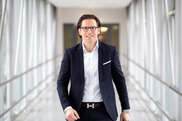 Prof. Dr. Dr. Fabian-Simon Frielitz 
