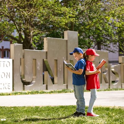 KInder-Uni 